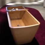 Agua-Contemporary-wooden-bathtub-4